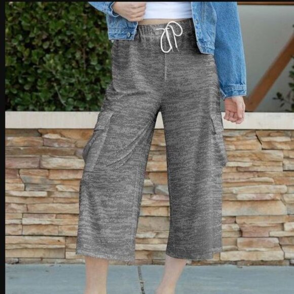 Lily Pants - Light Gray Marled Pocket Drawstring Capri Pants